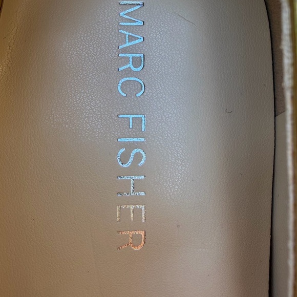 Marc Fisher Silver Glitter Pumps Pointed Toe Stiletto Wedding Party Heals 7.5 - Picture 11 of 12